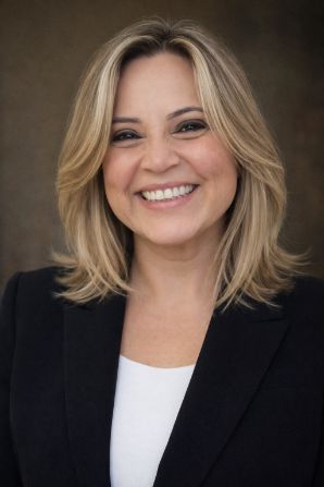 Profile image of Jonia Epp